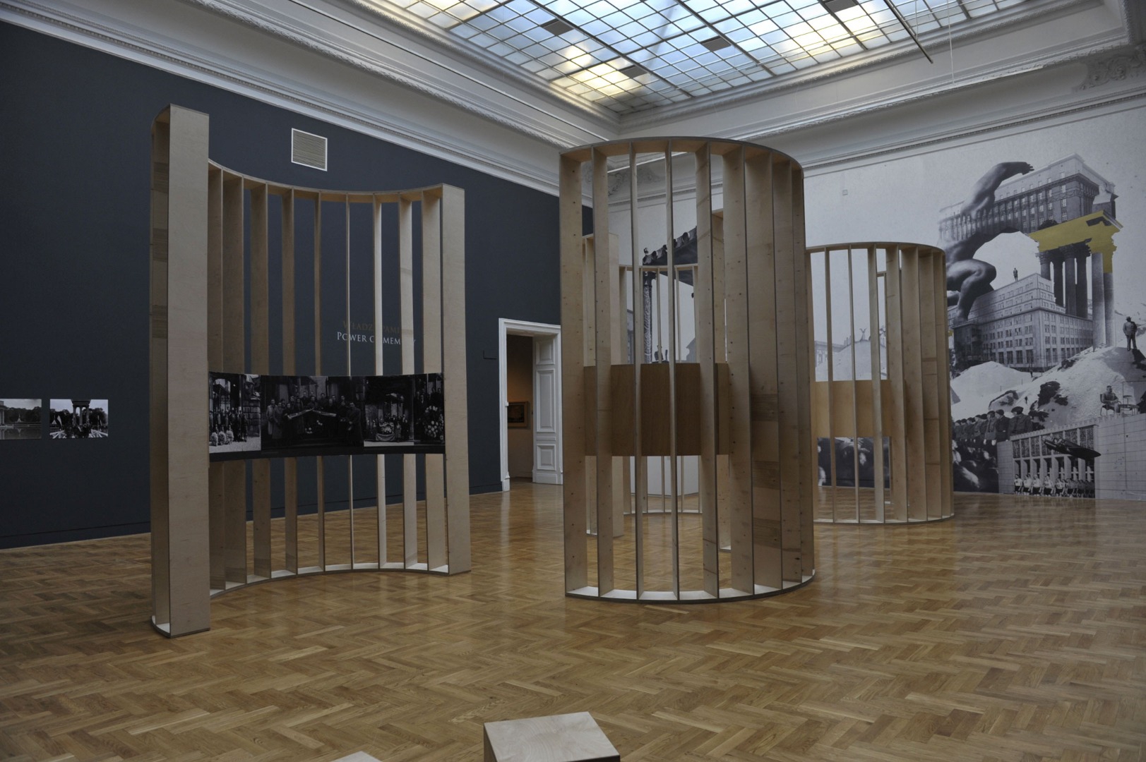 Aranżacja wystawy „Monument. Architektura Adolfa Szyszko-Bohusza”  – Zachęta Narodowa Galeria Sztuki